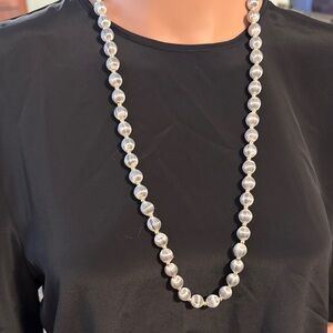 Elegant Silver Beaded Necklace